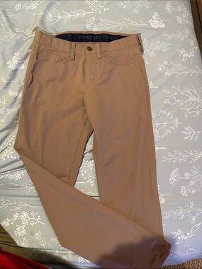 Vineyard Vines Men's Brown/Tan Chino Pants